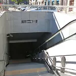 Apartment Near Metro