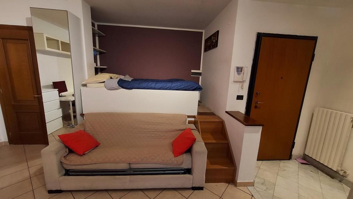 Apartment Near Metro *
